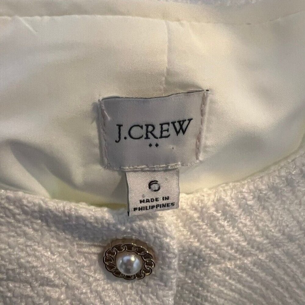 Elegant White Women's Jacket - Picture 9 of 11